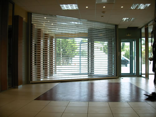 Transparent rolling shutter